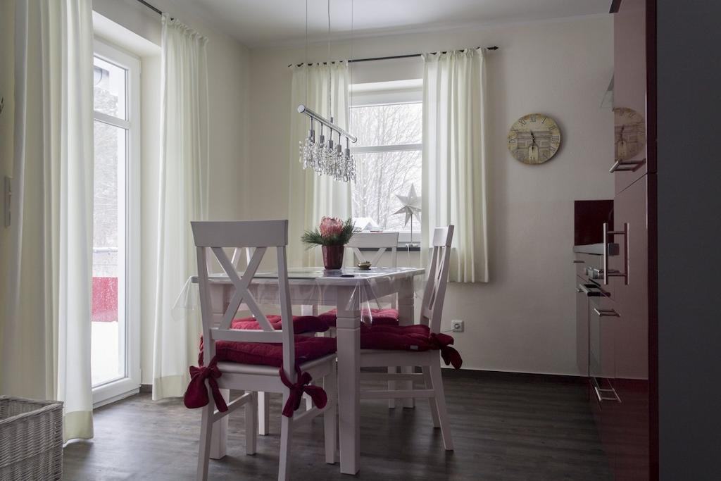 Haus Am Lagunenbad Ferienwohnung Ettelsberg Willingen  Quarto foto